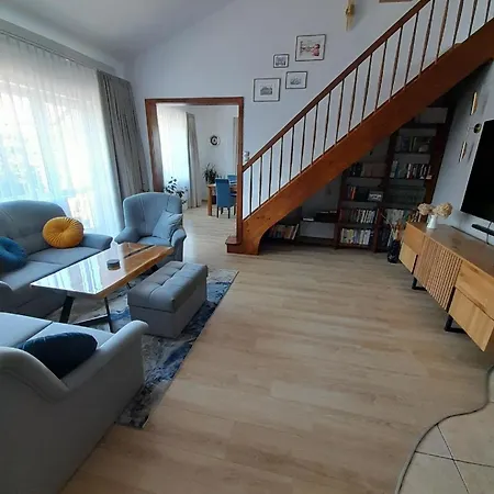 Vakantiehuis In Mit Grill Und Garten Kołobrzeg